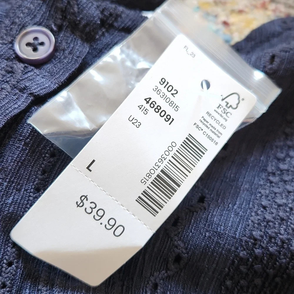 Reitmans-Sleeveless Eyelet Top with Tie  at Front - Picture 7 of 7